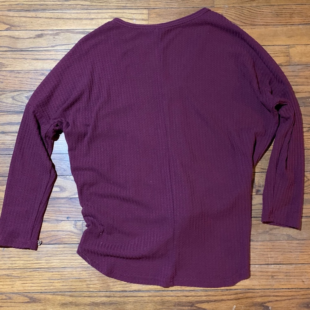 Maroon button Sweater - Picture 2 of 3